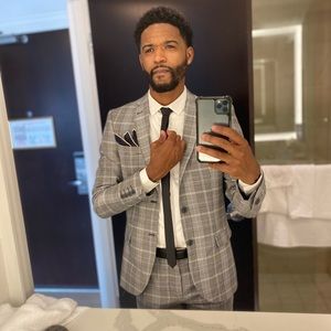 Meet your Posher, Dexter